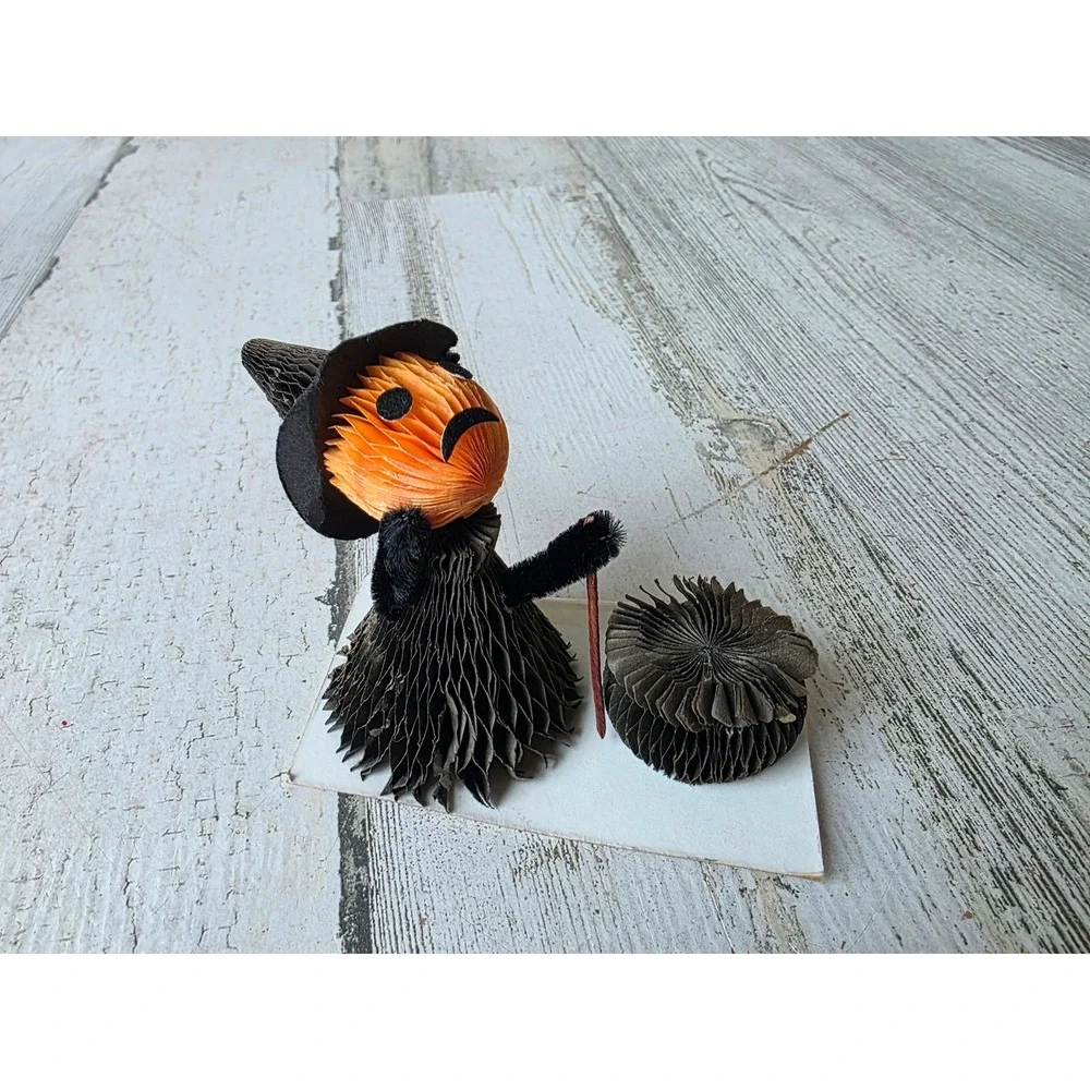 Paper honeycomb crepe witch cauldron vintage display pinecone